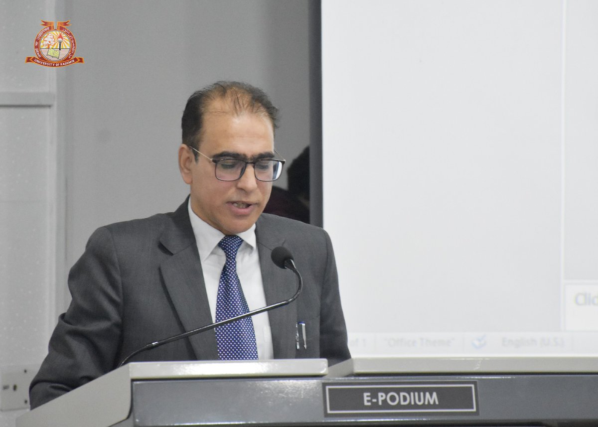 RrrlfKolkata's tweet photo. In the inaugural session of the Capacity Building Program of NML, which was started 11th March, Ms. @Mugdhareads was the Chief Guest. Among other dignitaries, Prof. B V Sharma,DG,RRRLF, Dr. Fayaz Lone, Librarian, @UoKashmir were present. The program will continue till 15th March. https://t.co/lfSnK7oX1V