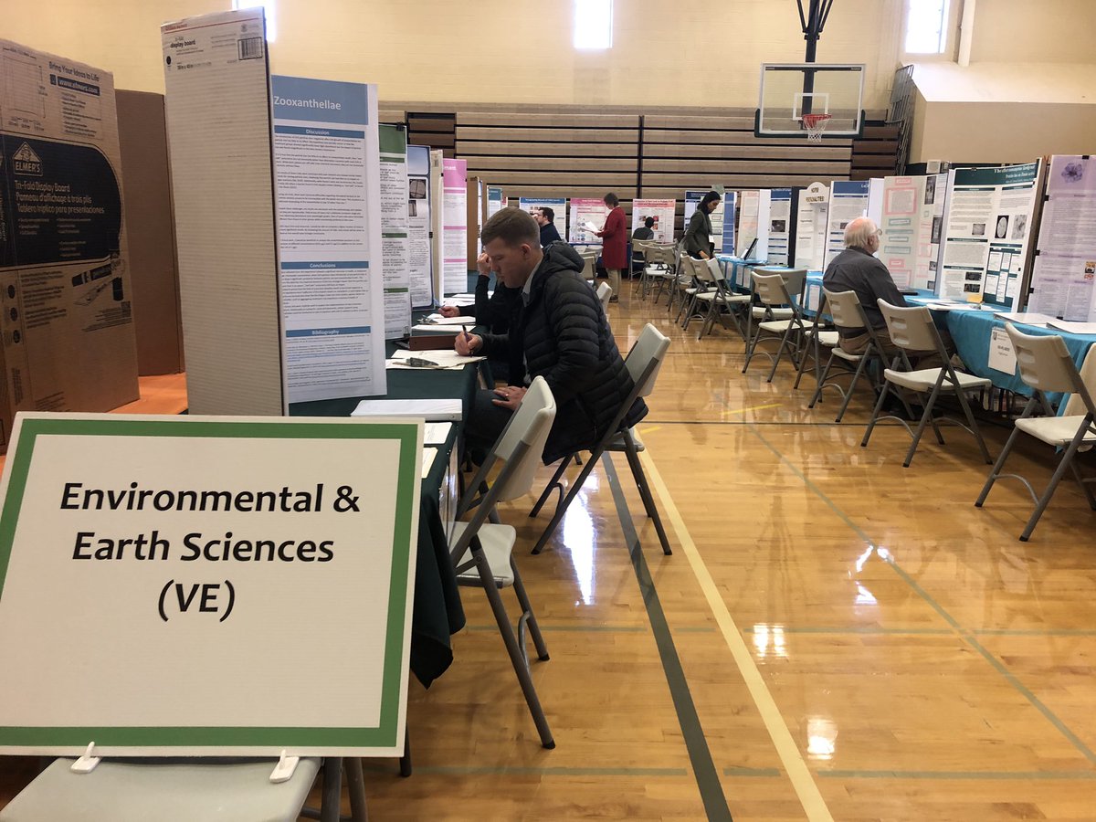 Judging science fairs is a blast: marveling at what young scientists can do and wondering how many times I’ll say, “Holy crap” (in a good way). Wow. @wlwv_crest #scicomm #scied