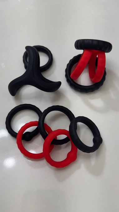 Sextoy_Alice tweet media