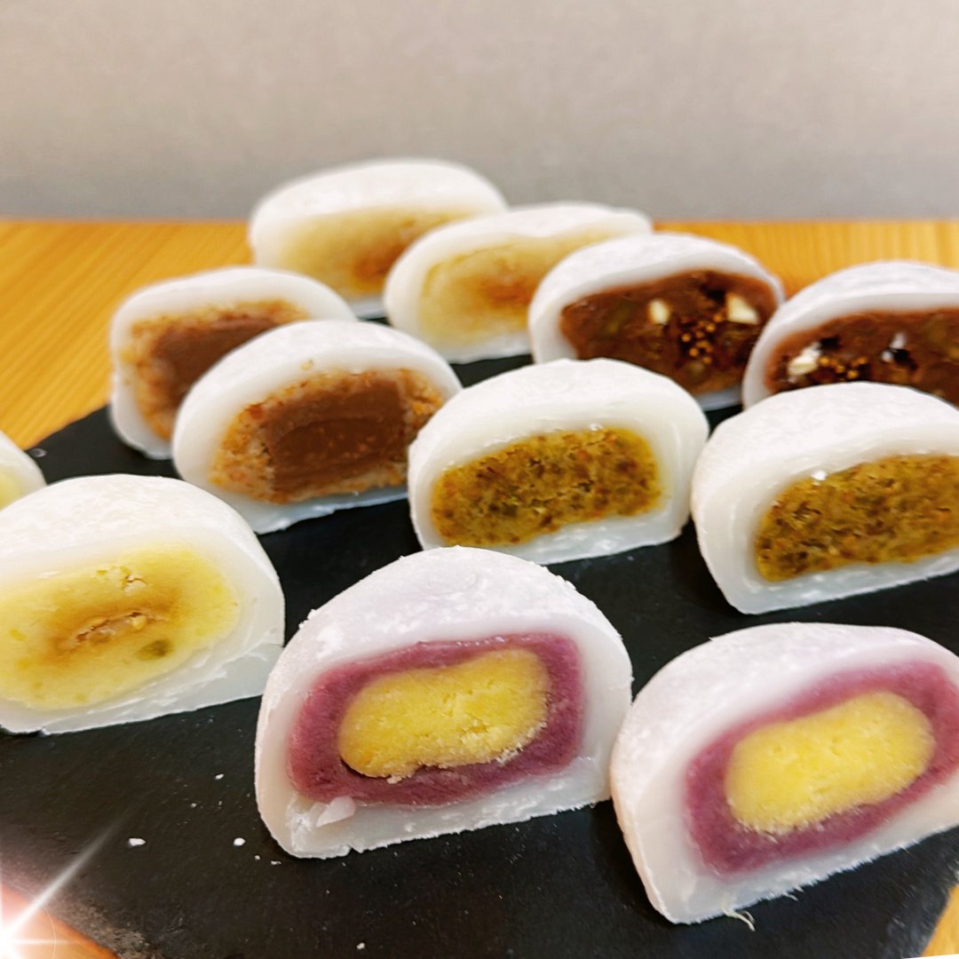 sweets_com_'s tweet photo. 彦根の隠れた宝石、
久子の大福がついに3月15日にオンラインで買えるよ😍🥰 自宅で彦根の味を楽しもう。 https://t.co/CPB6asAvvq