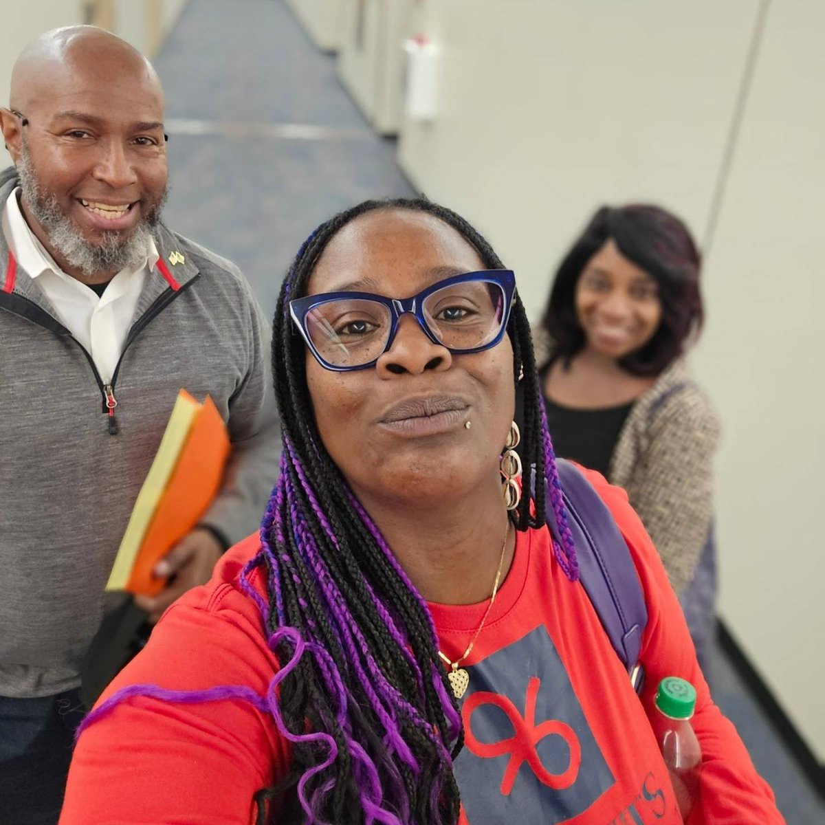 ForOurBabies76's tweet photo. #SaveSection9 #SaveNYCHA
WE MUST FIGHT THE PRIVATIZATION OF NYCHA! WE STAY IN ALBANY TO FIGHT FOR OUR PUBLIC HOUSING! https://t.co/glYDZnLhI9
