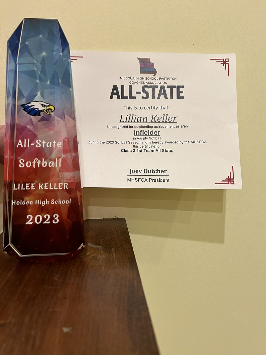 Wrapped up b-ball with our banquet. I earned Academic All Conference and 2nd Team All Conference! Ended the night being honored at the school board meeting for my Softball 1st Team All State accomplishment! Thank you to the School Board for recognizing me and other HHS students!!