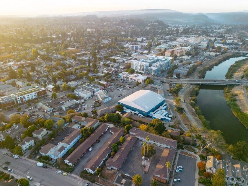 Lookout Santa Cruz tweet media