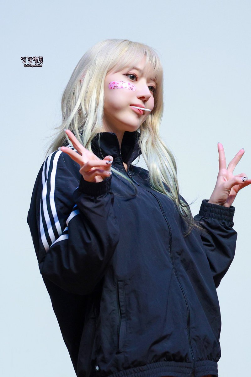 인간 벚꽃🌸 tweet media