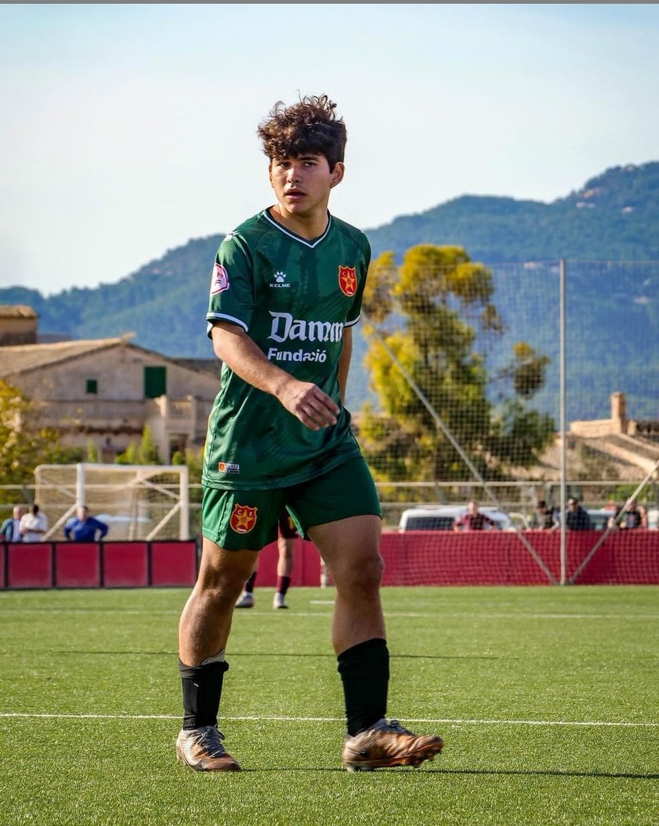 MR FutbolRD 🇩🇴 #RDcopaoro tweet media