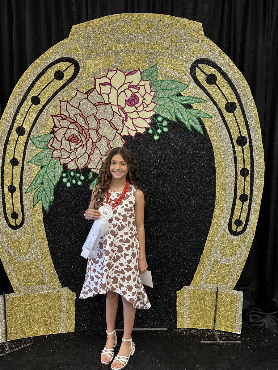 madikae1316's tweet image. Congratulations to Madison 1st 🥇 place and Mayah 3rd 🥉 place. We are so proud of our girls who did amazing with their sewing projects at the 2024 RGVLS show. #sewingproject #psja #psjamemorial