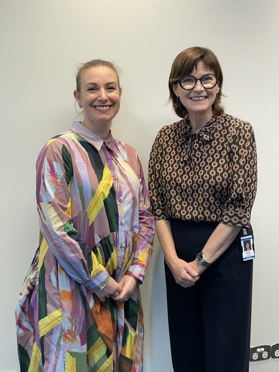 A/RDAV President @LouiseManning1 meeting with Vic Health Minister @MaryAnneThomas - discussing solutions for rural medical workforce: single employer & salary options, GP incentives. Looking forward to more productive discussions. @ACRRM @RACGP