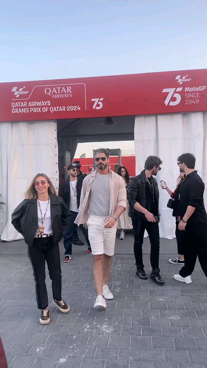 Me waiting for a picture of @AlpNavruz and @SukruOzyildiz together. So far away from each other, But a win is a win. Thanks #GQTurkiye #MotoGP2024 #QatarGrandPrix #gqweekendinqatar #qatartourism 📸👬🏆
