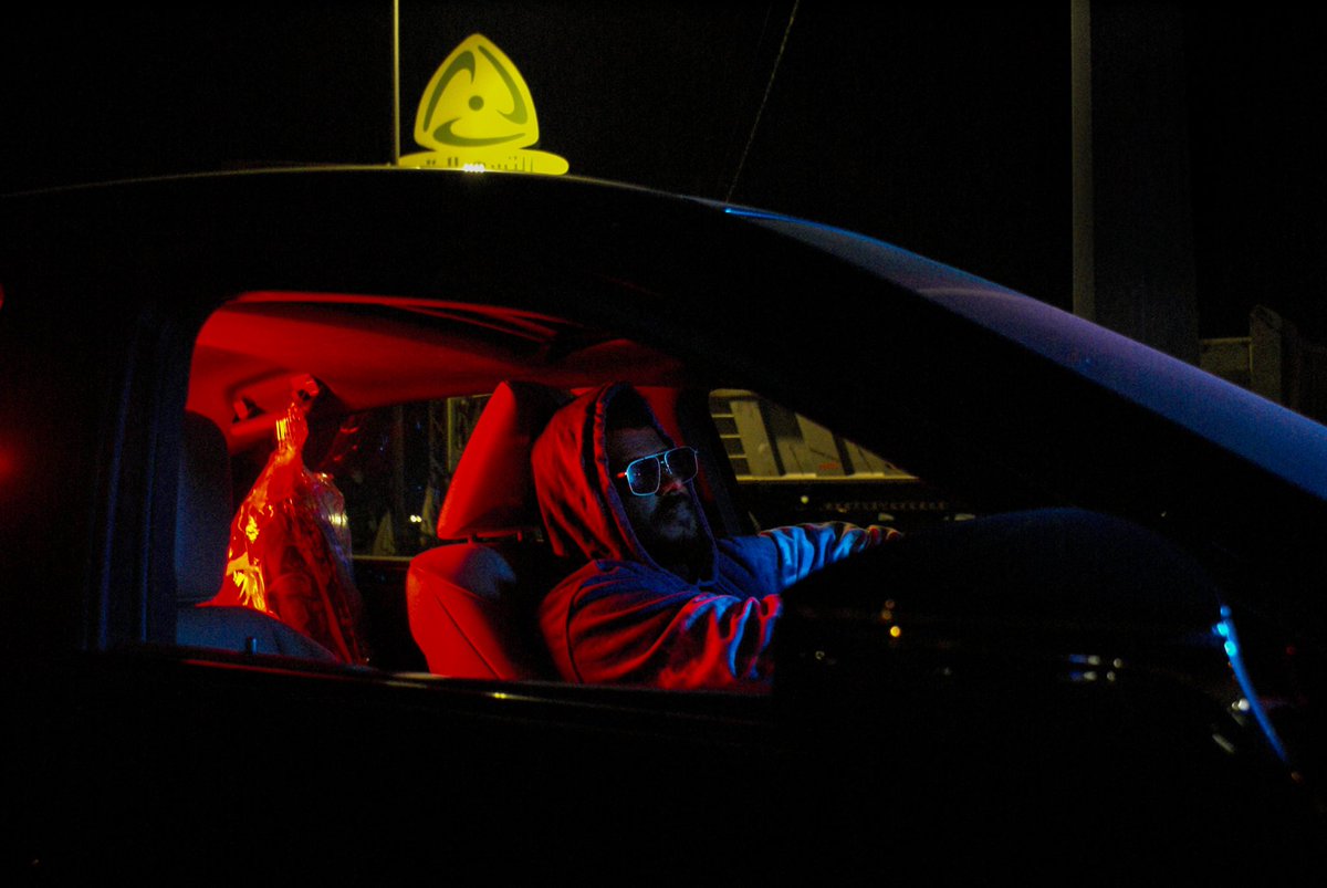 جلسة تصوير قبل السحور 😂🔥
عيال تصويره لا يفوتكم 
و قولو له يستعمل التويتر <a href="/jdo_q1/">ال(صّديق)</a>