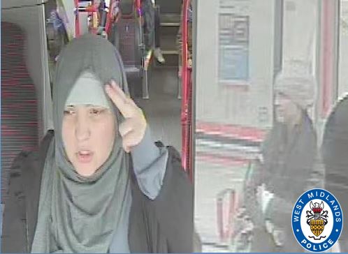 APPEAL | Do you recognise these women? We want to speak to them after a pensioner had cash stolen as he boarded a no 21 bus in #Coventry at around 1035 on 5/3 Contact us on 101, ref 20/295200/24, or use Live Chat option at west-midlands.police.uk safertravel.info/news/appeal-af…