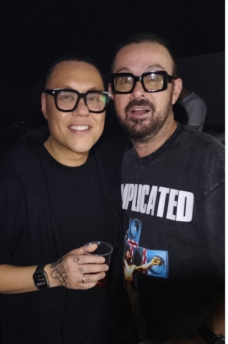 First gig together with Gok Wan on Saturday night. Another founder member of the Geeky Glasses club. And super lovely with it 😊