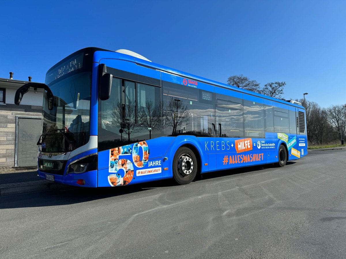 Bonn bleibt bunt, wie unsere Busse. Neuste Werbung auf unseren Fahrzeugen ist die @Krebshilfe_Bonn. Diese gemeinnützige Organisation steht seit 50 Jahren krebskranken Menschen und ihren Angehörigen zur Seite. Wir finden es super, dass es euch gibt und gratulieren zum Jubiläum! 🤗