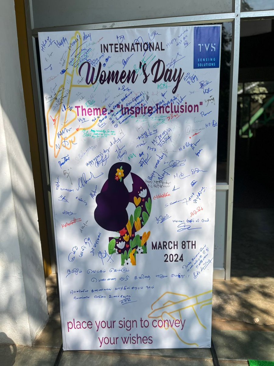 TVSSS3's tweet photo. 🌸✨ Reflecting on an empowering Women's Day celebration! 🌈👭 Dr. Mathumathi, a trailblazing psychiatrist, and a group of incredible social media influencers joined forces to uplift and inspire 85 wonderful women. 🚀💖
ssJourney https://t.co/nnEWoQVuXf