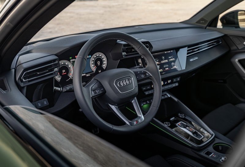 newotomobil's tweet photo. New Audi A3 Sportback...
#audi #audia3
#newa3 #a3
#yenia3 #auditr
#audia32024
#a32024 #rs3 https://t.co/bEslVDoeJ6