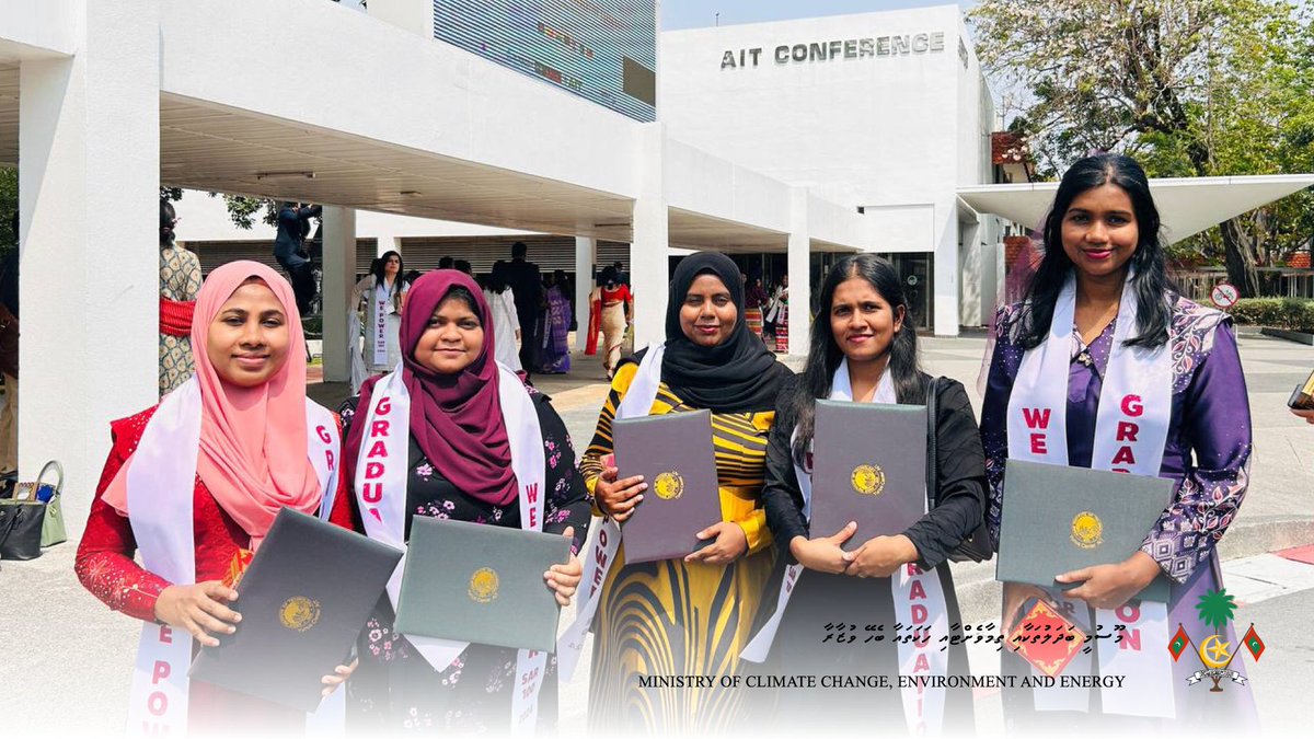 Celebrating the success of WePower-SAR100 SARIC Large Systems Program graduates from Maldives! Congrats to Nuzuhath Ahmed, Rizna Ahmed Hameed, Mariyam Ali, Fiznaa Yoosuf, & Hamna Zaadhy from @MoEnvmv, @STELCOMALDIVES, @URAGovMv, & @avitechmv.