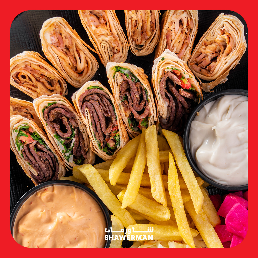 ShawermanR's tweet photo. Meat and chicken Arabic Shawarma mix meal! Get all the goodness in one platter!
#shawarman #shawarma #broasted #crispy #burger #mojito #fajita #shishtawook #cocktail #waffles #greattaste #explore #sharjah #alqasba #cocktails #delicious #food #foodlover #hungry #Foodie #yummy #fyp https://t.co/0Zv6bVqgkK
