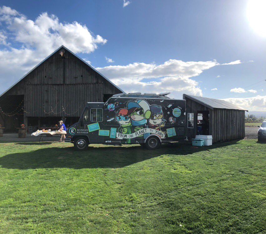 Counting down the days ☀️🕶️
#summer #barnyardwedding #foodtruckspdx