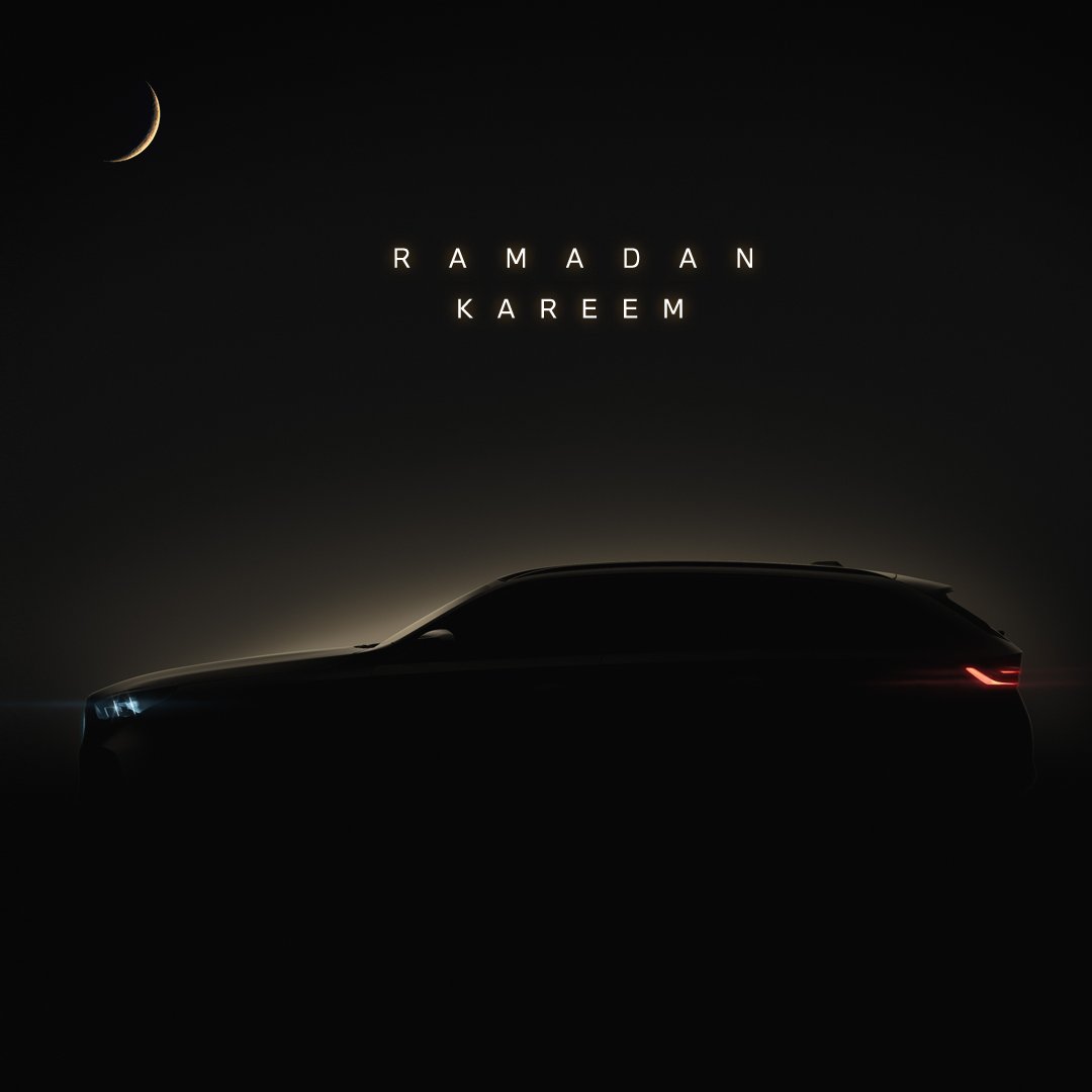 A time for things that matter most, from sunrise to sunset. Ramadan Kareem, BMW family. 🌙✨