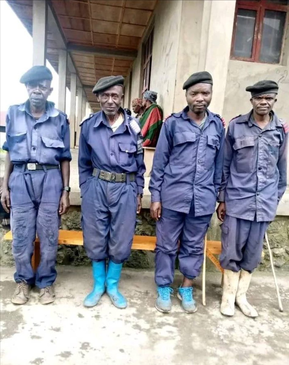 DanbryanK's tweet photo. Ces hommes ne méritent il pas un retraité digne de leur sacrifice ???
#rdc #police #congo #deputés https://t.co/kLCWidl0QC