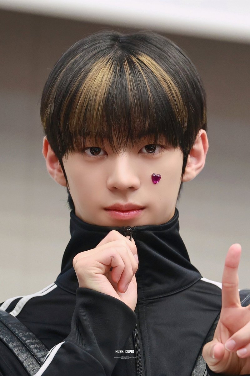 ʜᴜsʜ, ᴄᴜᴘɪᴅ tweet media