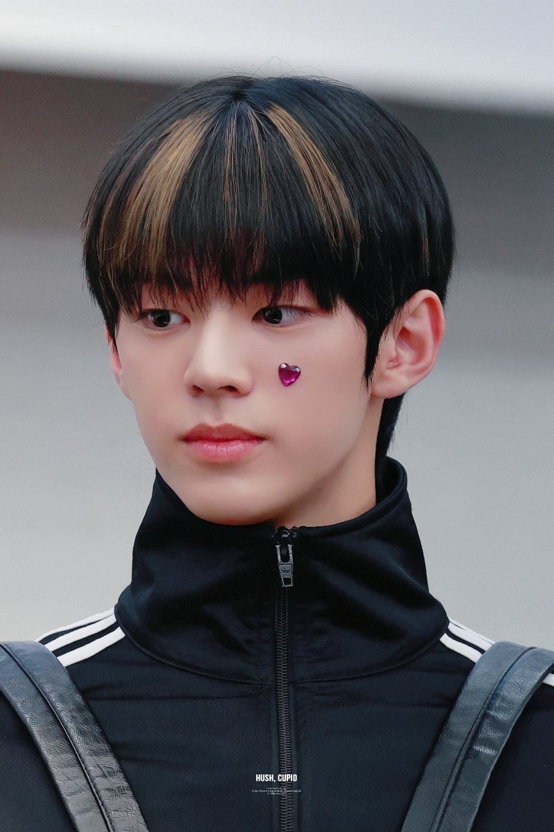 ʜᴜsʜ, ᴄᴜᴘɪᴅ tweet media