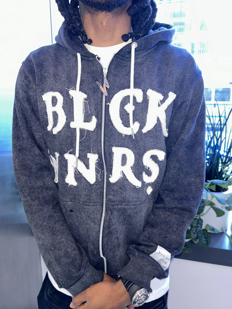 Evan_TopTier's tweet image. " #ThreeEleven hoodies "
100% Cotton
Oversized fit
Link in bio @Black_Winners