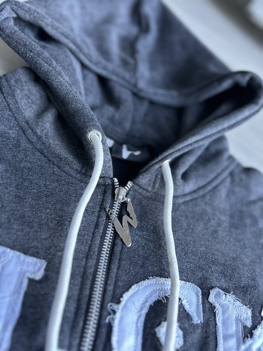 Evan_TopTier's tweet image. " #ThreeEleven hoodies "
100% Cotton
Oversized fit
Link in bio @Black_Winners