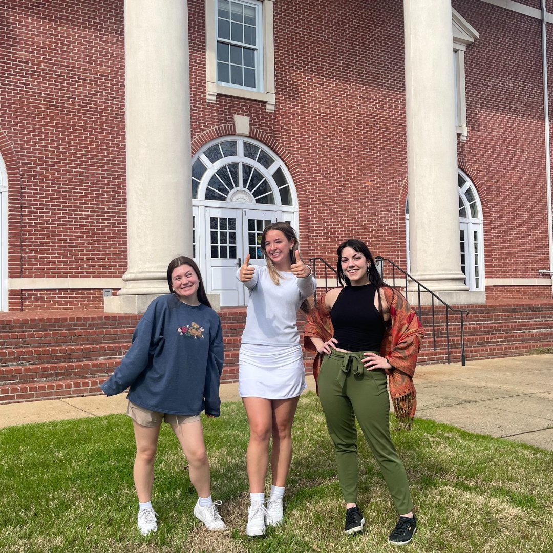 _COMUnion's tweet image. Happy Spring Break from COMUnion!