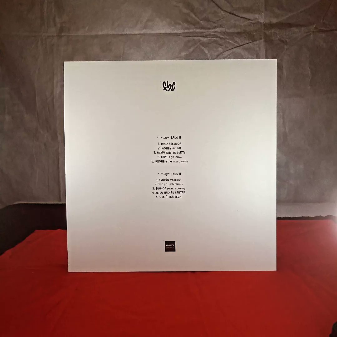discobrasilofc's tweet photo. LP FBC 
Padrim
Noize, 2024, Estéreo

✔️ Novo 
✔️ Tiragem limitada 
✔️ Vinil transparente 

💸 R$ 250,00 + frete (a vista)
   * Juros nos cartões 

☎️ (81) 99798-6001 (Telezap)

#fbc 
#padrim 
#rap 
#vinil
#vinilmania
#vinilterapia
#loucosporvinil 
#discotecabrasil 
#lojavirtual https://t.co/BGzxiODJxs