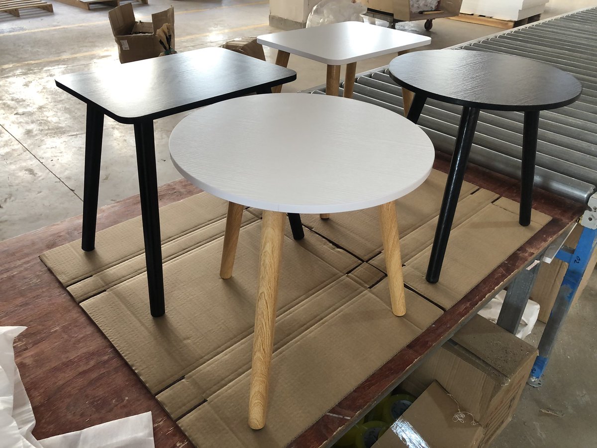 ShawnXiao001's tweet photo. Hanyee new solid wood coffee table, tiny coffee table, KD packing, easily assembled, no accessories, hot-selling in e-commerce platforms, cheap local freight #coffeetable #solidwoodtable #kdpackaging #easyassembly #tinycoffeetable #ecommerceplatform https://t.co/QVXQe43l1F