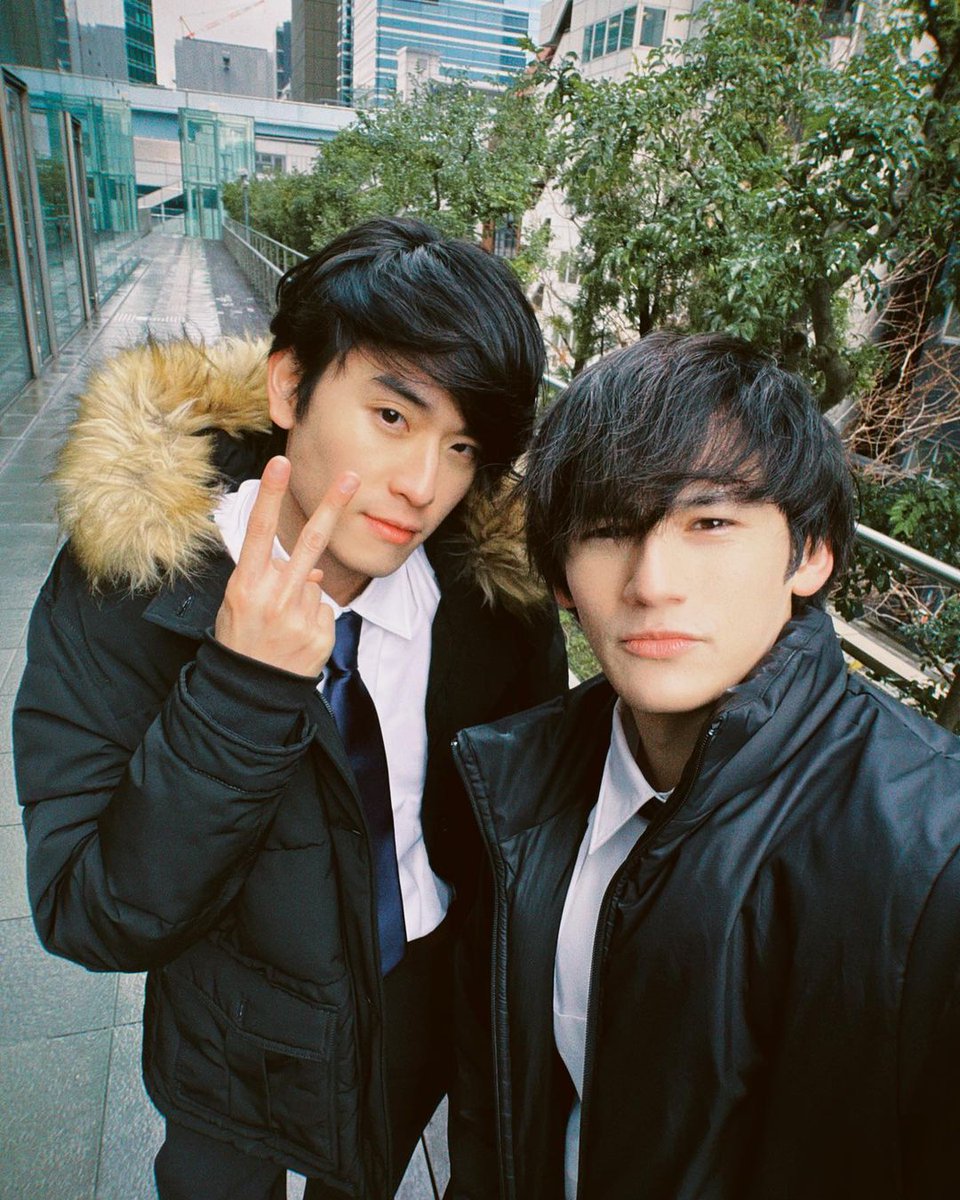 PerthNakhunBO's tweet photo. Actualización 📸 Perth  Instagram 
¦¦11.03.2024¦¦

"Reunidos en Tokyo 🗼" 

🕹️Link:
https://t.co/ZM4LK0c8uq

#Perthnakhun #パース・ナクン #Pandelions #ぱすぽぽ https://t.co/TtdX5SRbpd