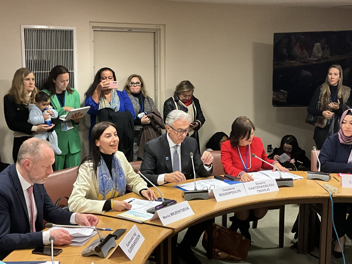 Was a great honour to moderate today’s event organised by @PACE_Equality PARLIAMENTARIANS AS DRIVERS FOR WOMEN'S EMPOWERMENT at 68th @UN_CSW Women leadership remains crucial when we face challenges like wars, climate change, artificial intelligence growth. More synergy is needed