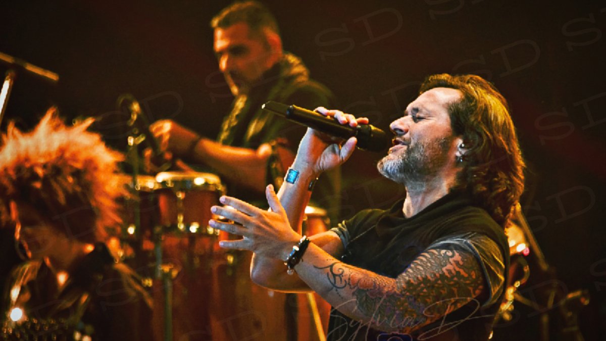 🎶🎶𝘐𝘮à𝘨𝘦𝘯𝘦𝘴 𝘤𝘢𝘱𝘵𝘶𝘳𝘢𝘥𝘢𝘴 𝘦𝘯 𝘦𝘭 𝘪𝘯𝘤𝘳𝘦ì𝘣𝘭𝘦 𝘚𝘩𝘰𝘸 𝘥𝘦⁣
𝘋𝘪𝘦𝘨𝘰 𝘛𝘰𝘳𝘳𝘦𝘴  en #vgb #Cordoba #diegotorres #oktoberfest #shows #artistas #cantantes #diegotorresuruguay #argentina #diegotorres2024 #diegotorresmusica
<a href="/diegotorres/">Diego Torres</a>