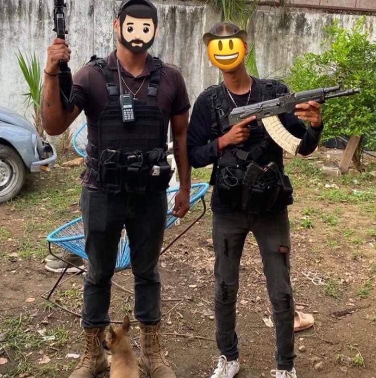 Libro_negro_'s tweet photo. #NACIONAL 🔴| El es Luis Mejía Rodríguez alias "Pizaburras" y es uno de los sujetos que golpeó a varios chóferes de transporte público en #Acapulco. 

Pertenece al Cartel de la gente nueva de los Rodríguez. https://t.co/tIZjprqBG6