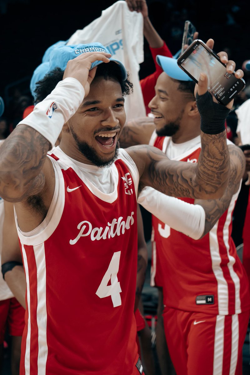 lilstew5_'s tweet photo. Kept my promise again what can they say now??🤷🏾‍♂️ #Ringme💍 #AUCLEGENDS https://t.co/8iK98qojPe