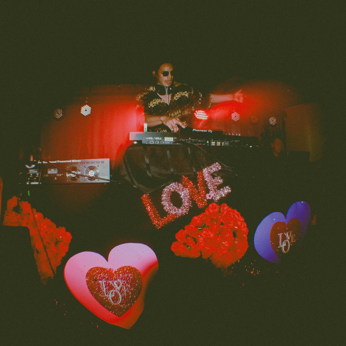 pmwentertainmnt's tweet photo. VOL 1 | THE VALLEY OF LOVE https://t.co/JXGyCSyHf6
