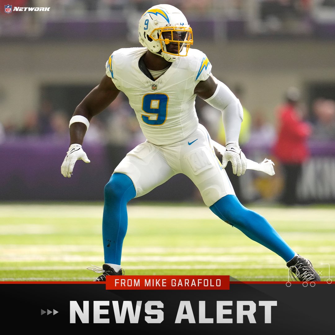 MikeGarafolo's tweet photo. The #Titans have agreed to terms with LB Kenneth Murray on a two-year deal worth $15.5 million with a max value of $18 million, source says. Former first-round pick of the #Chargers headed to Tennessee. https://t.co/hZOD65LToa
