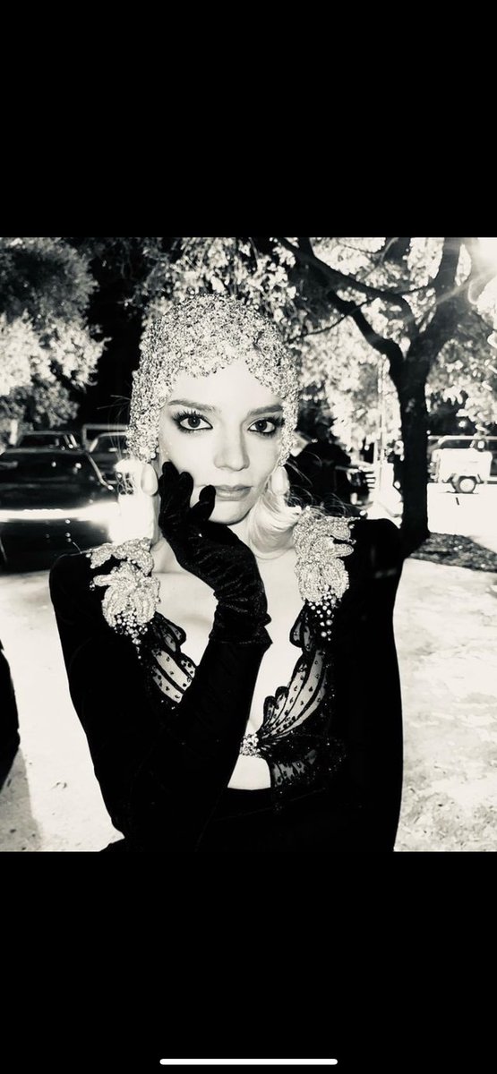 (viral,things,to,find) tweet media