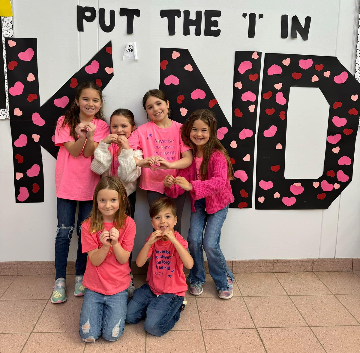 lees3111's tweet photo. 🫶💗”Never be so clever that you forget to be kind.”💗🫶 @LakeheadSchools https://t.co/DXpvkKFpH6