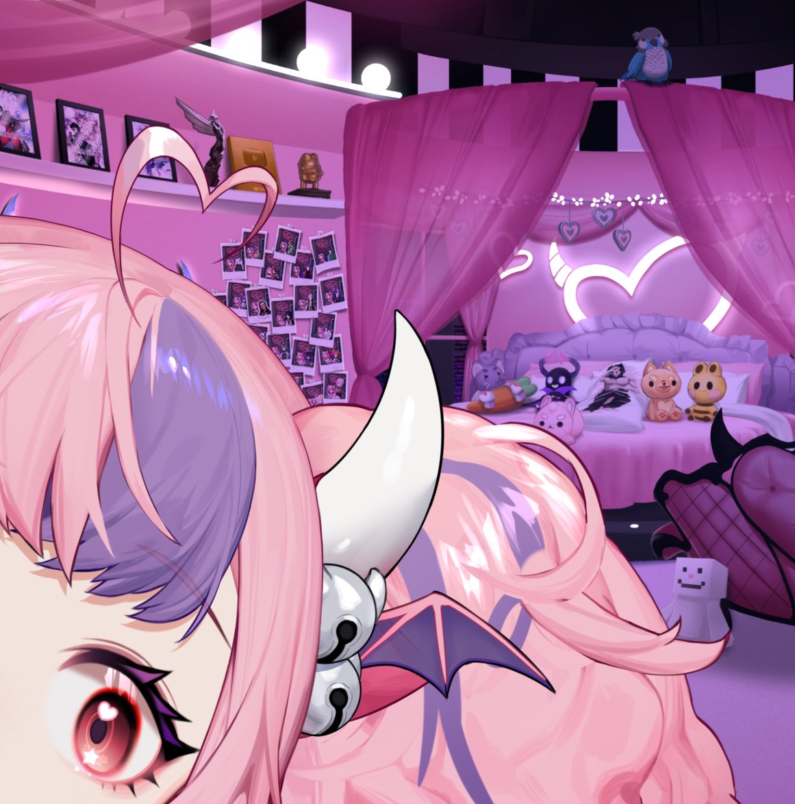 MY LIFE HAS BEEN TURNED UPSIDEDOWN

I AM NOW ON THE INTERNET AGAIN

HELLO