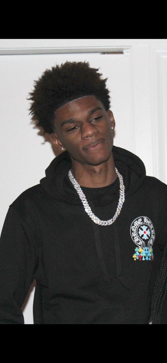 onewaysavv's tweet photo. wtv ain been on dis in a min ☔️ https://t.co/fU57Zh4XnJ