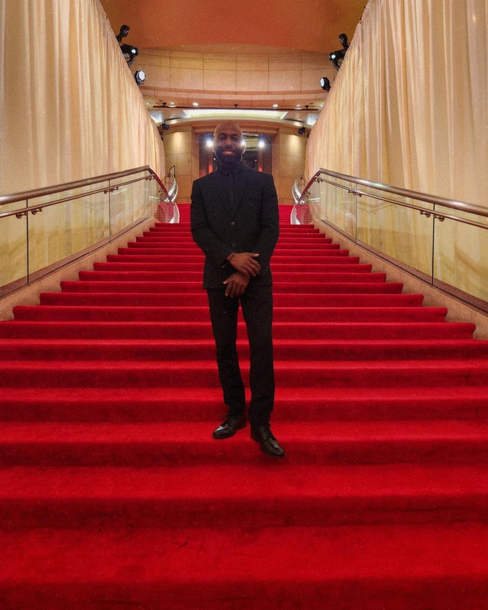 DavidHunterJr's tweet photo. Another one in the books. 

A privilege that I’ll NEVER take for granted. 🙏🏾

Congratulations to all of the winners. #Oscars 🏆 https://t.co/zneXUcFZ0p