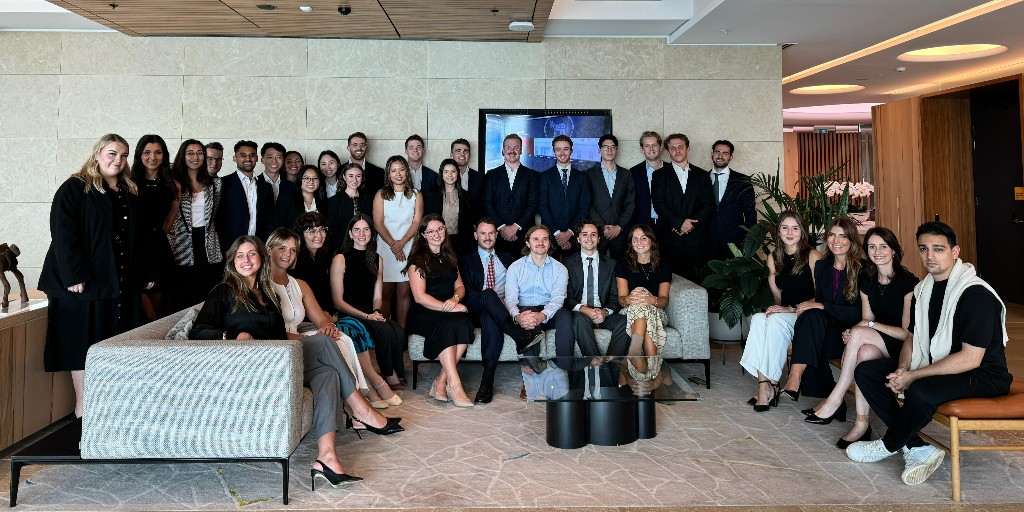 👋 Big welcome to our new grads who started this month! Work at the forefront of significant change in our society and economy, and open the door to experiences that will shape your career – wherever you want it to take you.  #OpportunityStartsHere ow.ly/ETsY50QQSlb