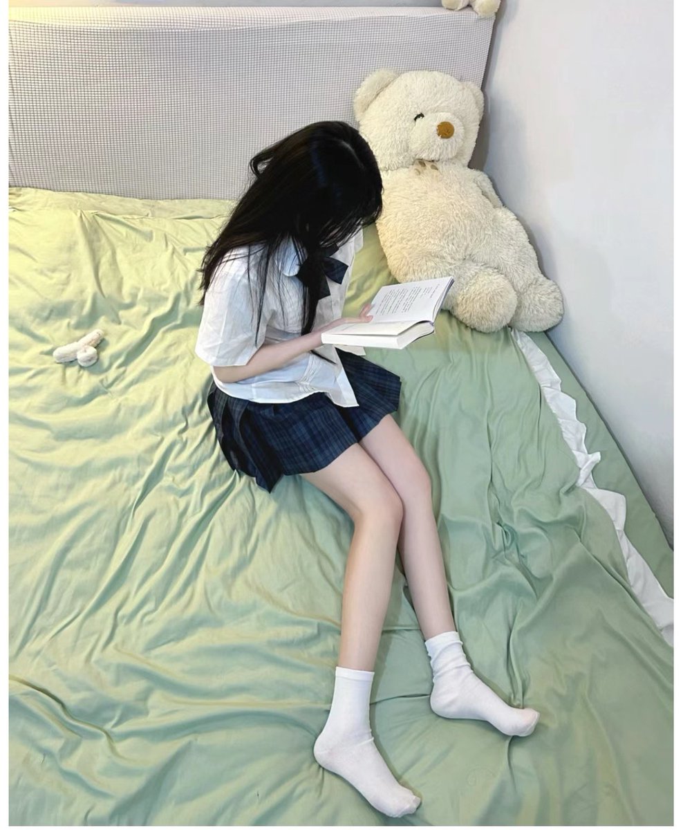 IronHeart828481's tweet photo. 宁波女仆，黑丝白丝二次元JK，可以摸奶子，kiss，给你完美的恋爱体验，免费送原味，妹子脱下来给你 https://t.co/ahSoMmLOaJ