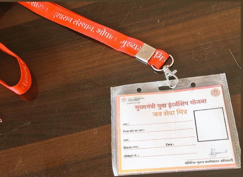 <a href="/CMMadhyaPradesh/">Chief Minister, MP</a> <a href="/narendramodi/">Narendra Modi</a> जब मध्यप्रदेश के मुख्यमंत्री <a href="/DrMohanYadav51/">Dr Mohan Yadav</a> जी ने सदन में कहा है की पूर्व मुख्यमंत्री <a href="/ChouhanShivraj/">Shivraj Singh Chouhan</a>जी द्वारा शुरू हुई सारी योजनाएं सारे वादे यथावत् संचालित होंगे तो फिर युवाओ के विकाश की दुनिया की सबसे बड़ी इंटरंशिप <a href="/CMYIP_/">Chief Minister’s Youth Internship Programme</a> योजना बंद क्यों? 9300 युवा बेरोजगार क्यों?
<a href="/PMOIndia/">PMO India</a>