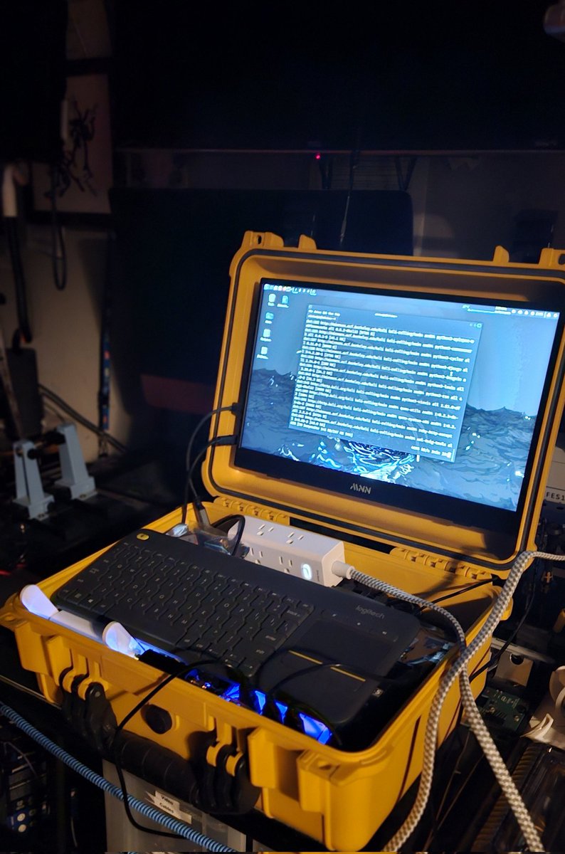 PacificNWComput's tweet photo. 🤓 📻 📶 🖥 💻 🔐😍
#cyberdeck #cyberdecks #cybersecurity #pentesting #pentest #infosecurity #ofsec #selfeducation #education #selfstudy #continuingeducation #zimaboard #gps #wifi #sdr #linux #radio #radiofrequency #kalilinux https://t.co/3oYY1BtAVE