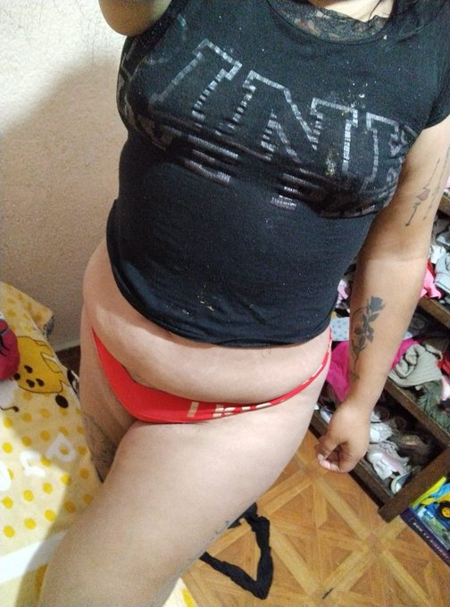 potochicasxxx's tweet photo. Que les parece, compartida por un seguidor!!!
super hot, muy morboza y cachonda!
que le harian ????
#potochicas
#aporte_anonimo_slp
#lunes_de_tetas
#sigan_con_sus_aportes 
#RT_❤️ 

GRACIAS POR MANDAR SUS APORTES https://t.co/73iKzUdpeP