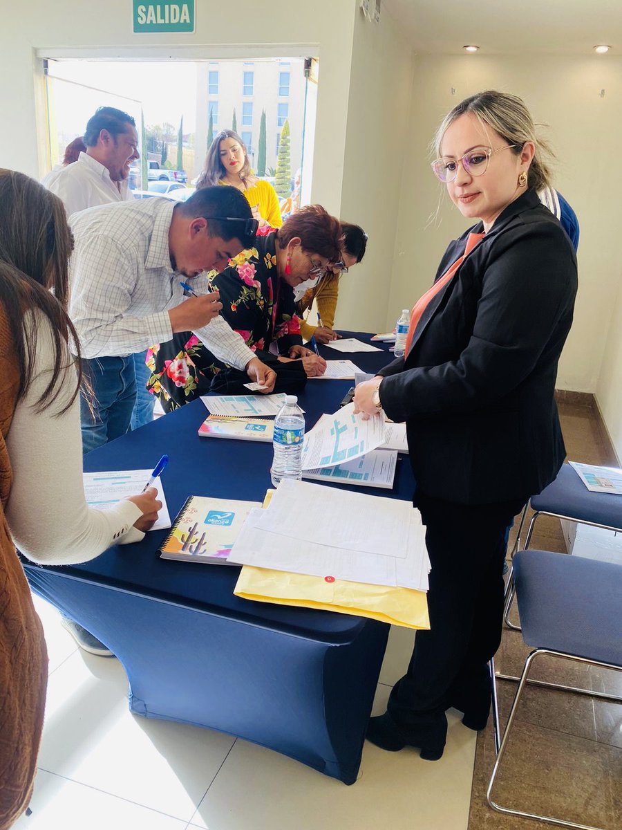 NASonoraMx's tweet photo. Esta tarde, nos congratulamos por la designación de los nuevos integrantes de los comités municipales. Fue un proceso interno democrático y de calidad, el cual contribuye a una mejor organización ante cada proceso.  

#NASonora #ComitésMunicipales #TomaDeProtesta https://t.co/EiSsolOX40