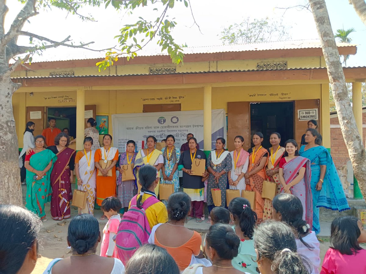 NEN_India's tweet photo. Around 700 participants took part in the #InternationalWomensDay  celebrations across the districts of Darrang, Dhemaji, Kamrup(R), Golaghat, Sonitpur and Udalguri. The campaign's highlight was diverse sports activities.
.
#NEN #Assam #IWD2024  #WomensDay2024 https://t.co/t3AAcG1L31