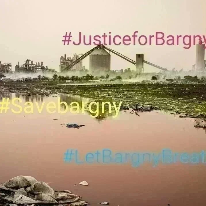 Save Bargny Day 1244 Bargny is a city in Senegal that has been dealing with the pollution of a coal plant for years, forcing people to move, creating climate refugees. It is now uninhabitable and neglected!